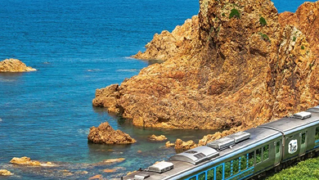 北海道包車一日遊【津輕海峽】松前城+福島町白神號景觀列車體驗