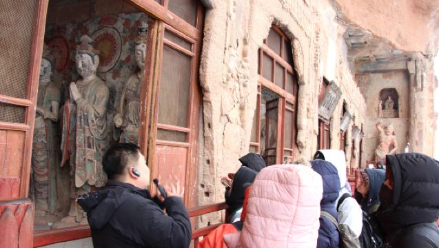 【小白龍用心說】麥積山石窟2.5小時深度導覽（登窟導覽/多種選擇）