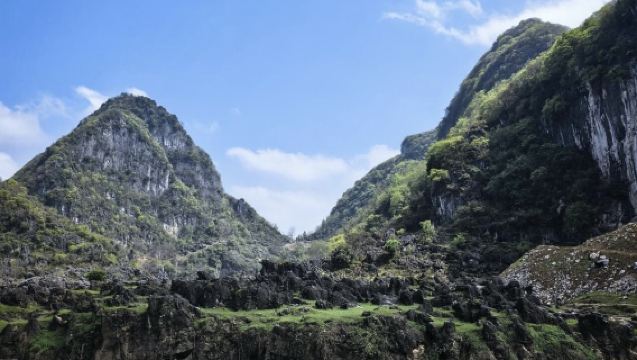 安順高蕩千年布依古寨+銅鼓盪一日遊【獨立出行+上門接+私家團】