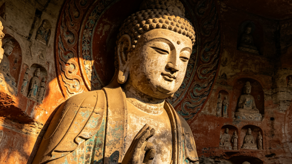 Optionaler Abholservice | Tagesausflug zu den Steinreliefs von Dazu Beishan und Baodingshan sowie zum Museum von Dazu in Chongqing