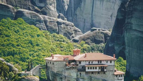 Excursión de un día a Meteora desde Atenas [grupo en inglés/español, opción con almuerzo incluido]