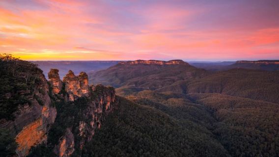 one-day tour to Blue Mountains National Park in Sydney, Australia