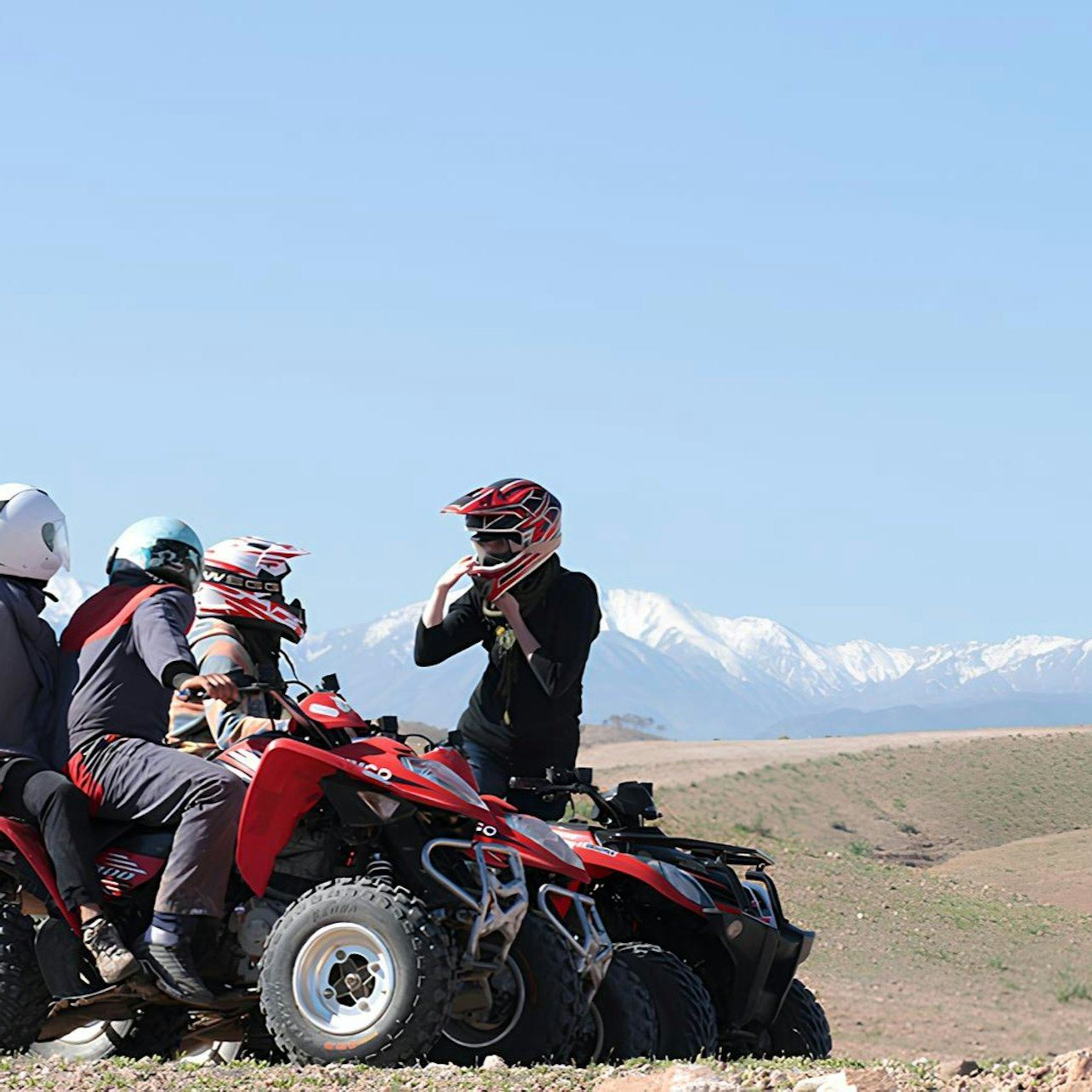Agafay Desert & Lake: Half-Day Guided Quad Adventure + Transport