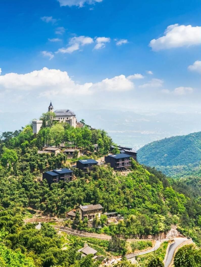 1-day tour in Huzhou, Zhejiang, China: Private charter + multilingual translation services in Chinese, English, Japanese, Korean, German, and Russian