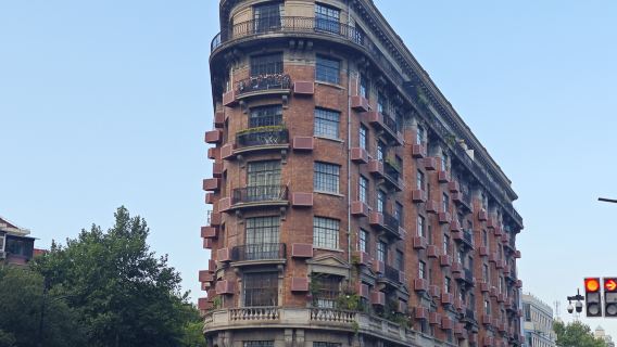 Shanghai Song Qingling Memorial Residence + Wukang Building + Wukang Road Live-Führung 2 Stunden inklusive Kopfhörer