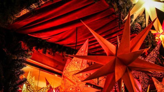 Dresden: Advent Tour with Stollen Tasting and Mulled Wine
