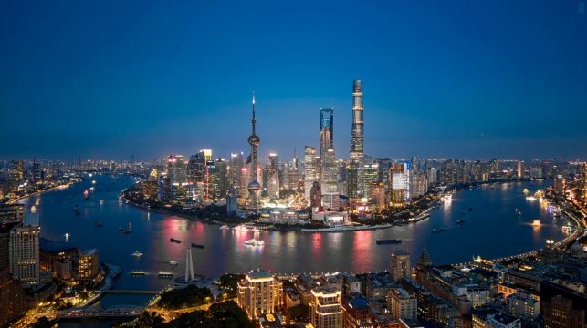 上海黃浦江遊船：大型遊船夜航【龍船／水晶公主豪華郵輪（可選自助晚餐／私人包廂+夜航）】