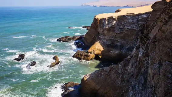 จากลิมา: วันเต็มๆ ที่หมู่เกาะ Ballestas และ Huacachina ที่น่าประทับใจ