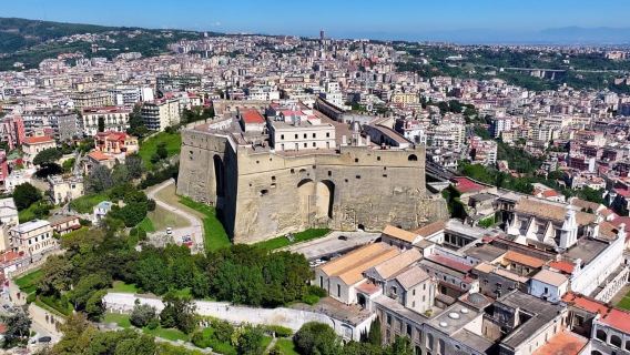 Naples vue d'en haut : billet et audioguide pour le château Sant'Elmo