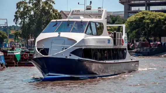 ทัวร์ครึ่งวันสามเหลี่ยมปากแม่น้ำติเกรจากบัวโนสไอเรส อาร์เจนตินา (การล่องเรือ/ไกด์นำเที่ยว)