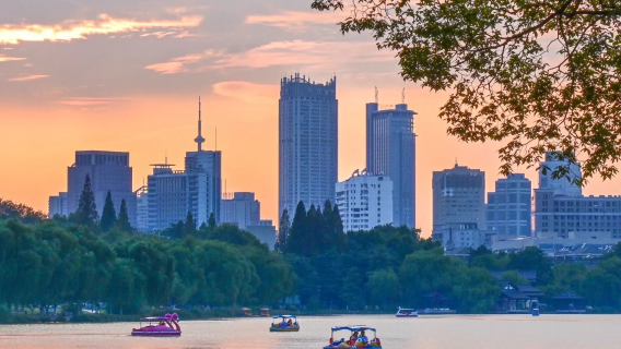 【包車遊】南京雞鳴寺+玄武湖+中山陵景區+老門東歷史街區一日遊