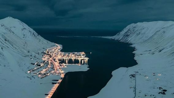 冰島雷克雅未克-藍湖+黃金圈路線-可追極光包車-精選