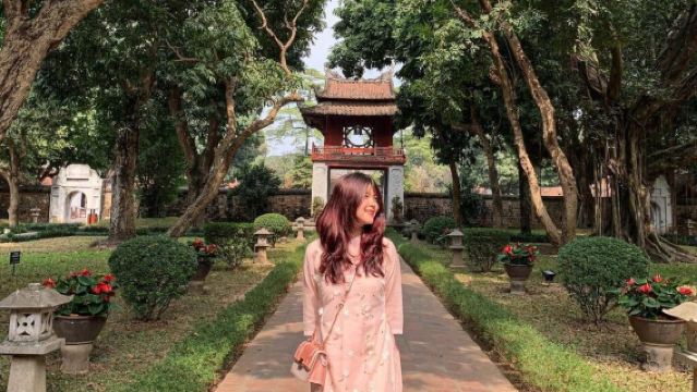 Stadtrundfahrt in Hanoi|Ho-Chi-Minh-Komplex, Tran-Quoc-Pagode, Literaturtempel, Hoa-Lo-Gefängnis