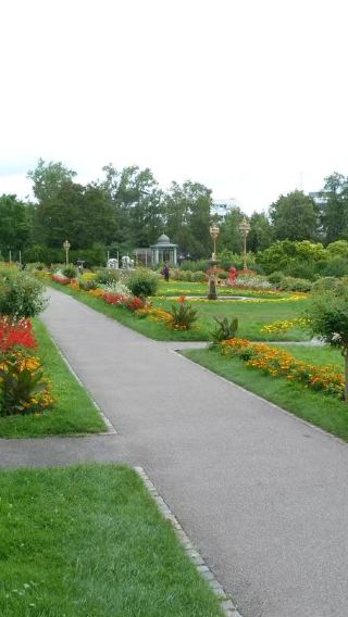 University of Hohenheim + Wilhelma - Zoological-botanical garden + State Museum of Natural History Stuttgart 1-day tour