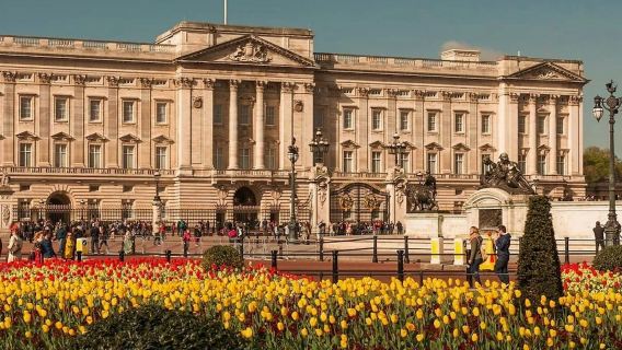 London: Pembunuhan di Buckingham Palace Mystery Hunt