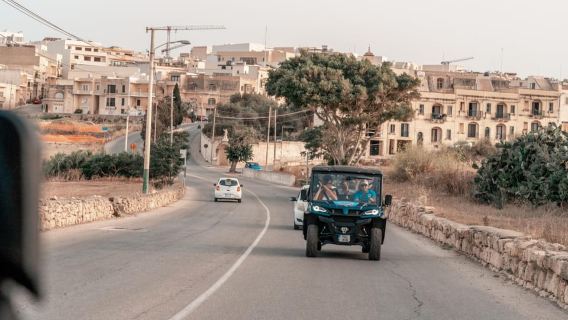 Malta: tour di Gozo in jeep 4x4 con pranzo e grotta della Laguna di Cristallo