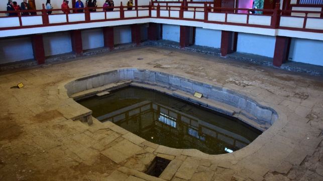 秦始皇帝陵博物院（兵馬俑）+秦始皇帝陵博物院-麗山園+華清宮一日遊【8人精品團·全包·豪華車型】