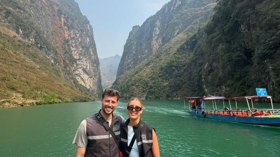 Ha Giang Motorbike tour 3D2N / Small group