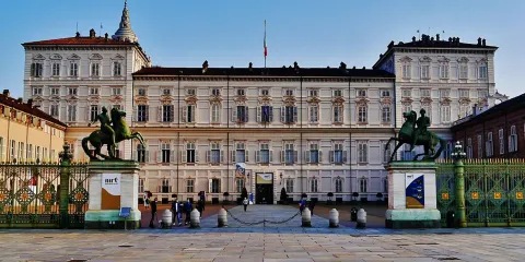 都靈王宮+埃及博物館+蘇佩爾加大教堂+意大利國家汽車博物館