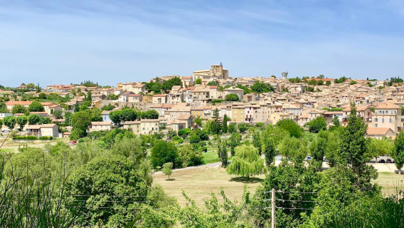 法國阿維尼翁-泉水城-石頭城-索村【中文專車-愜意舒適】