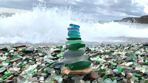 Vladivostok day tour - Lighthouse Tokarevskiy - Triumphal Arch - Glass beach with adjustable itinerary