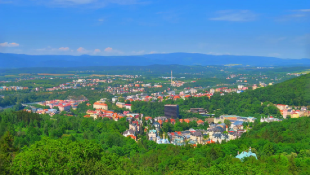 Lawatan sehari sewaan peribadi Prague-Karlovy Vary (bandar peranginan air panas)