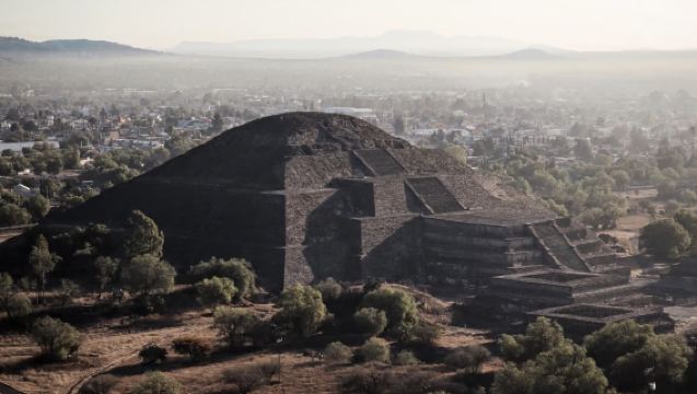 Mexico City: Teotihuacan + Piramid Matahari/Bulan + Jalan Kematian [Sewaan Peribadi Bahasa Cina]