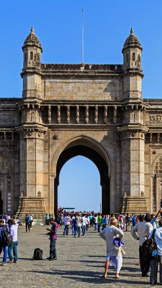 Mumbai One-Day Sightseeing Tour – Taj Mahal Palace, Dhobi Ghat & Mani Bhavan