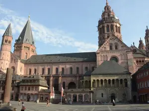 2 Hour Private Guided Walking Tour: Cathedral and Old Mainz