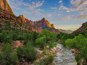 Private Transportation: Zion National Park Day Tour from Las Vegas