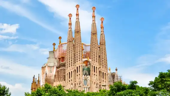 บัตร Go City Barcelona Tour Pass [แบบดำเนินการเองอย่างเป็นทางการ/รวมสถานที่ท่องเที่ยวมากกว่า 40 แห่ง/Sagrada Familia/La Pedrera]| บัตรผ่านบาร์เซโลน่าแบบรวมทุกอย่าง