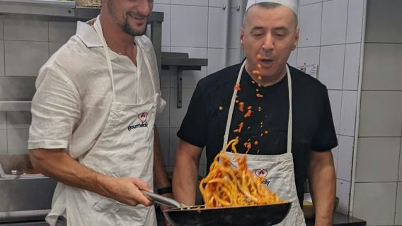Roma: corso di cucina su pasta amatriciana e cacio e pepe