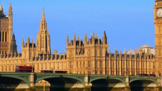 Westminster: Führung + Eintritt in die Abtei + Nachmittagstee