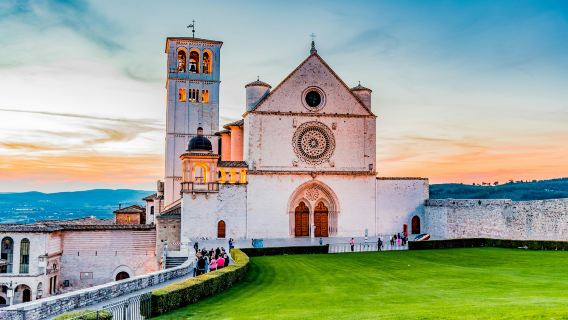 Assisi & Orvieto: Guided Day Trip from Rome