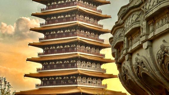 Depart from Nanjing: Niu Shou Mountain + Six Dynasties Museum + Presidential Palace + Qinhuai Scenic Day [private group tour]