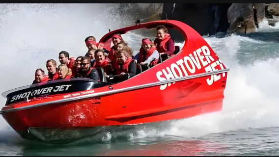 Экскурсия на реактивном скоростной катер/моторная лодка по реке Шотовер в Квинстауне с туда и обратно/в обе стороны туда и обратно