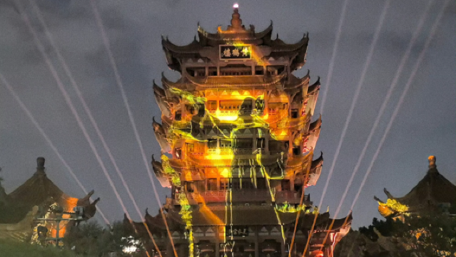 中國湖北武漢黃鶴樓半日遊【夜上黃鶴樓丨2小時人員導覽丨耳麥】