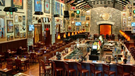 Hard Rock Cafe Foxwoods Dining Experience