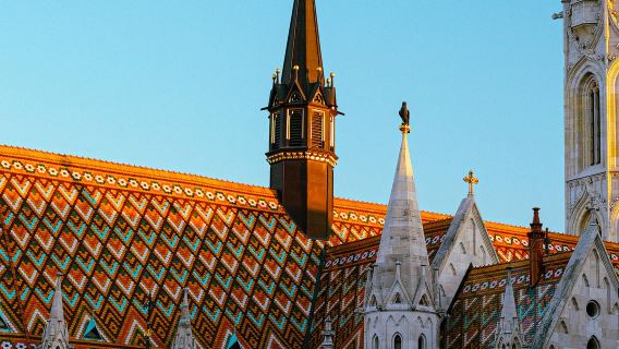 布達佩斯-埃斯泰爾戈姆聖殿-維謝格拉德高堡-聖安德烈一日遊