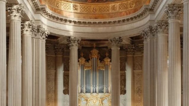 Paris 1-day tour B: Palace of Versailles + Fondation Monet in Giverny + Giverny Village (admission ticket not included)