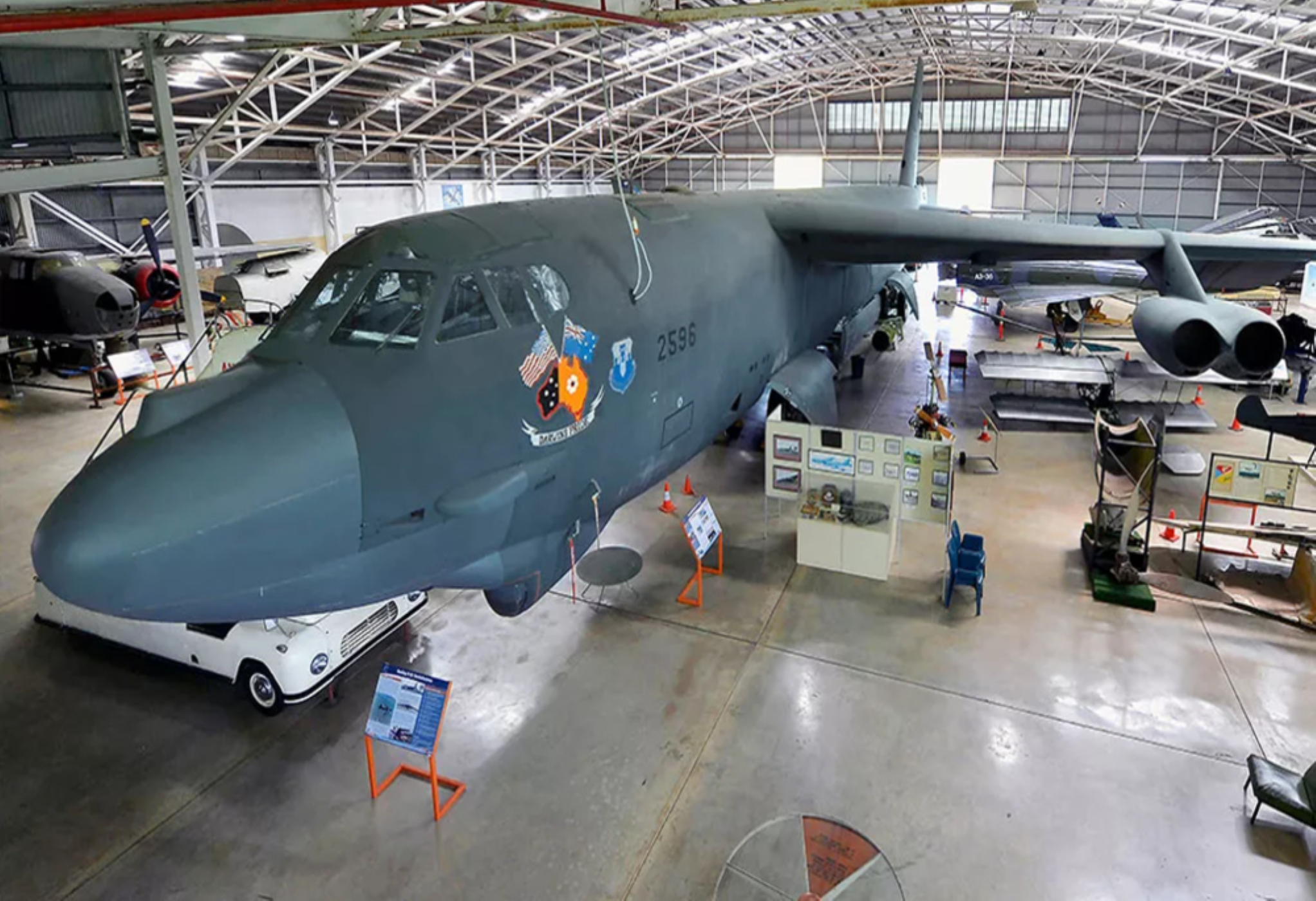 Tour giornaliero di mezza giornata in inglese a Darwin con trasferimento in città, visita di più attrazioni e opzione per audioguida in cinese