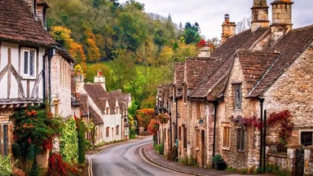 Lawatan sehari dengan sewaan peribadi dan pemandu berbahasa Cina dari London ke Windsor Castle dan Cotswolds pergi-balik