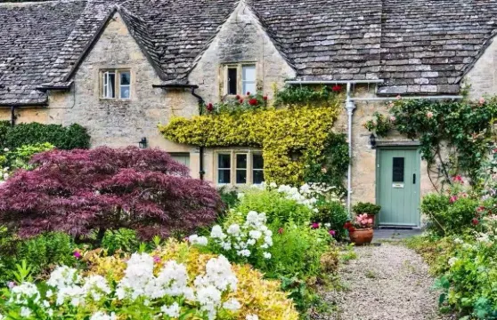 英國倫敦巴斯小鎮+科茨沃爾德+羅馬浴場一日遊【舒適純淨】