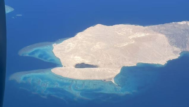Esperienza di immersione subacquea e snorkeling di 8 ore a Hurghada, Egitto [Tour in barca e snorkeling di un giorno alla Baia di Orange a Hurghada per piccoli gruppi]