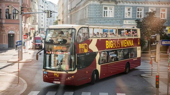 Wien BigBus Hop-on-Hop-off-Bus (Doppelstock-Cabrio + zwei Routen durch Altstadt und Paläste + Erkundung der historischen Stadt)