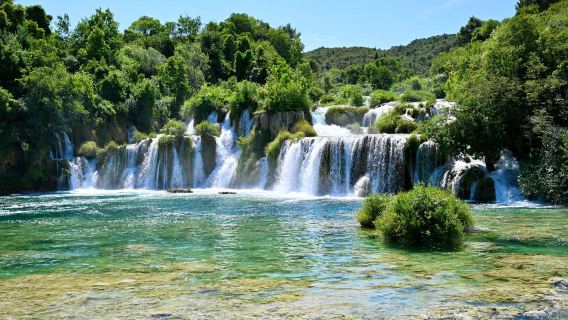 Croatia Split - Air Terjun Krka + Bandar lama Šibenik - lawatan sehari - sewaan peribadi pergi-balik