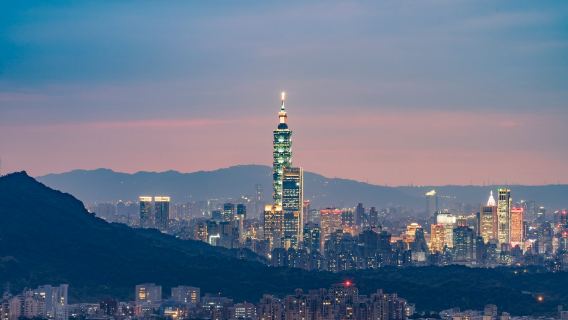 Taichung City Audio Tour: Skyscrapers, Squares, and Stories of Chaoyang