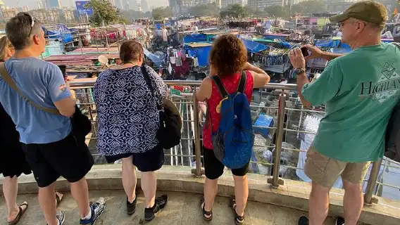 Private Full-Day Mumbai Sightseeing Tour with Dharavi Slums