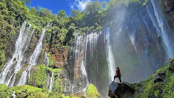 lawatan sehari Air Terjun Seribu Lapisan Saiwu | Surabaya Ambil dan Hantar | pemandu pelancong tiket masuk Masuk Termasuk | Operator Pelancongan Tempatan Langsung | Jadual Perjalanan Boleh Disesuaikan