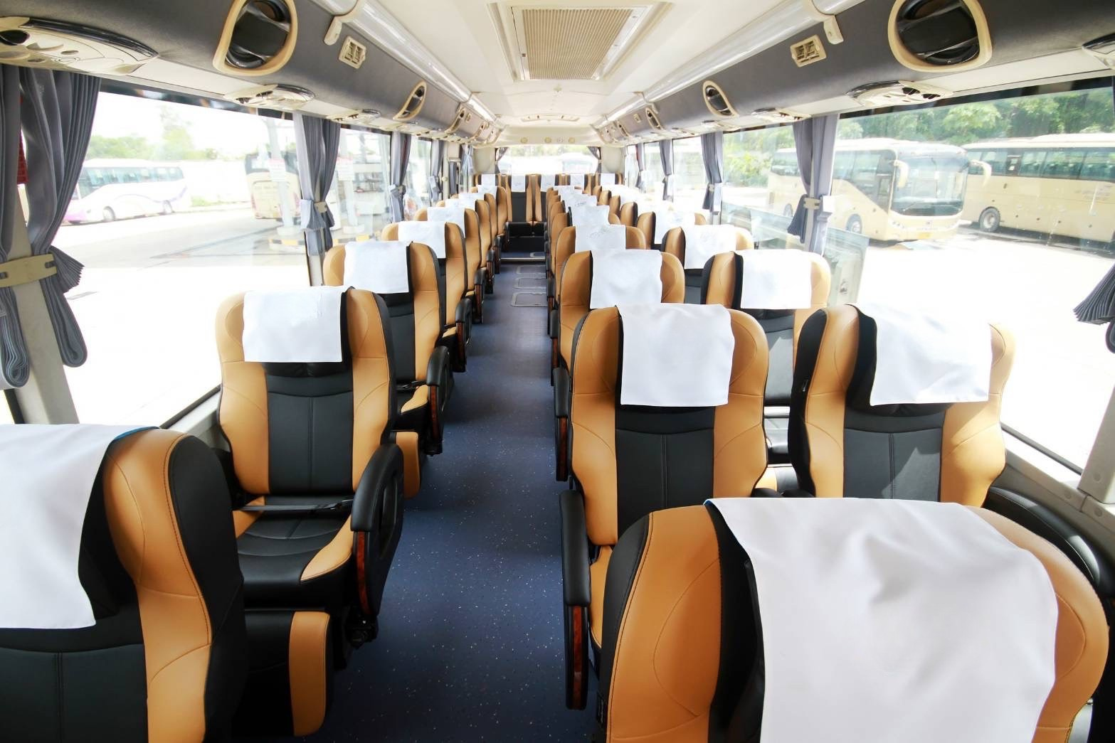 VIP Luxuary Damnoen Saduak Floating Market and Maeklong Railway Market - 1 Day Exclusive Tour